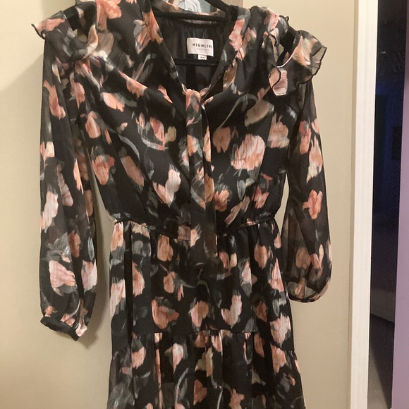 High Low Cold Shoulder Dress - Picture 1 of 3